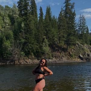 Meet your Posher, Skye-ann